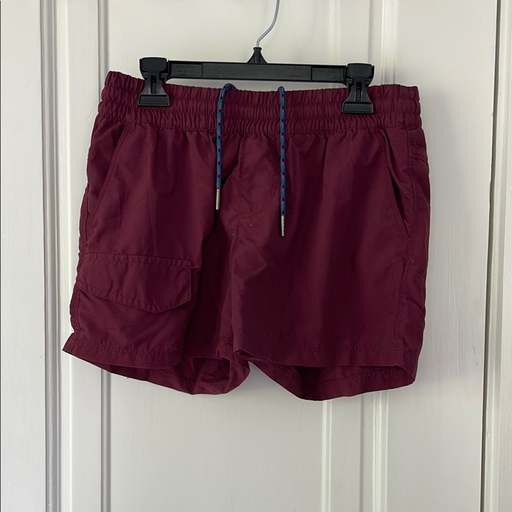 Columbia Women's Athletic Shorts - Burgundy